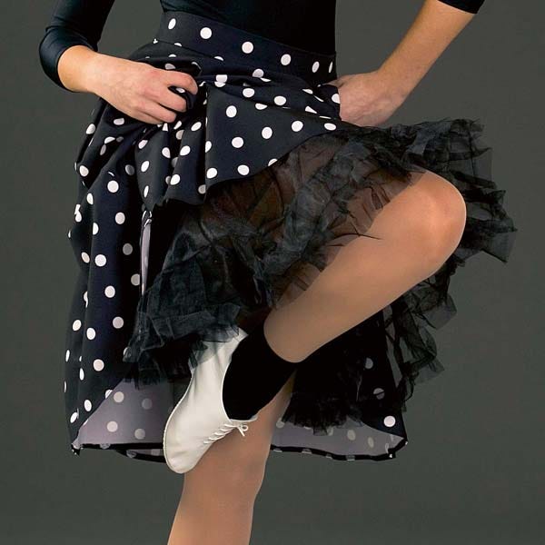 http://dazzle-dancewear.co.uk/cdn/shop/products/w124_black-petticoat_grande.jpg?v=1605004752